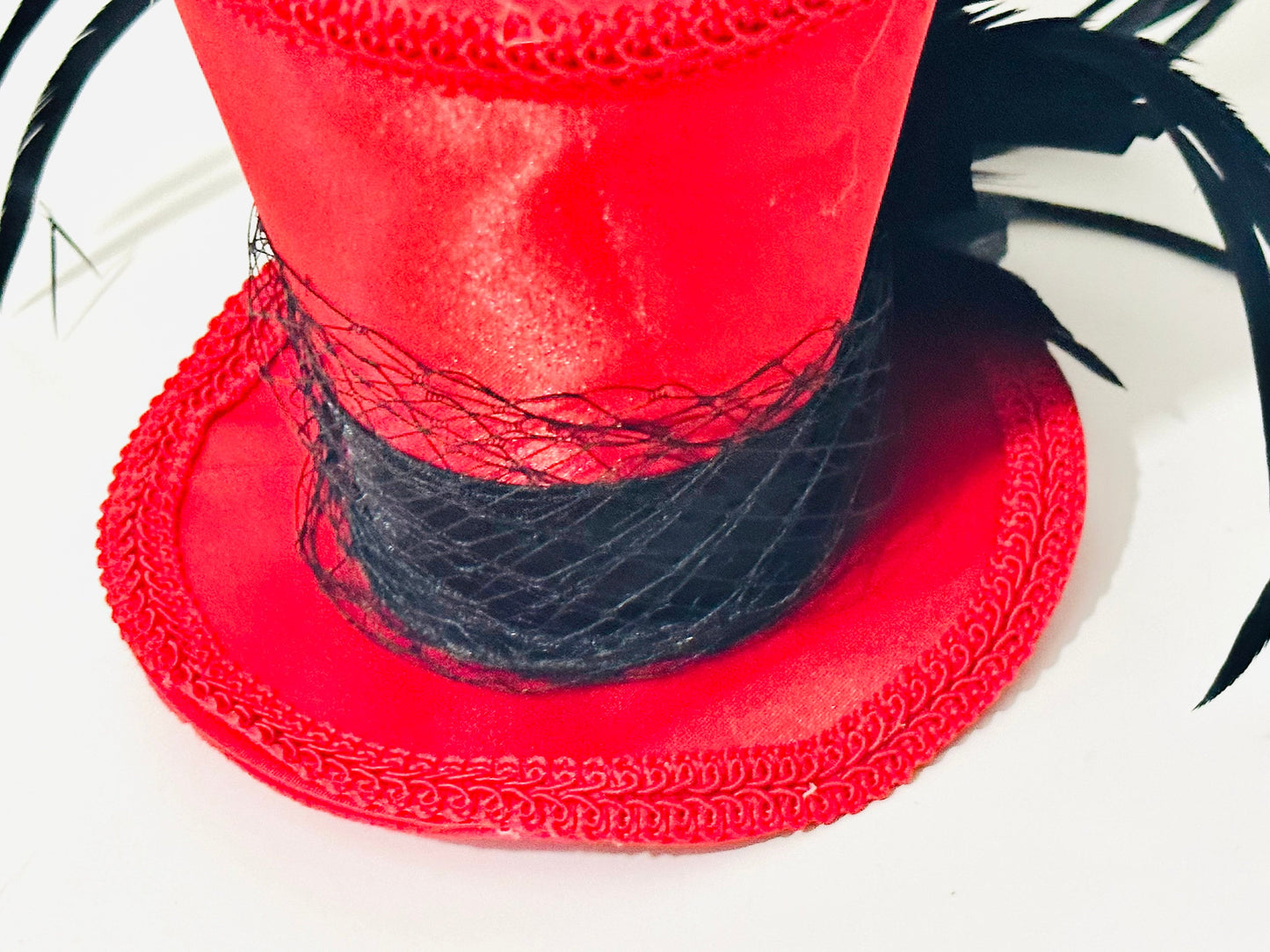 Red Black Top Hat Fascinator Clip or Headband, Red Top Hat Fascinator Hat, Black Feather Lace Top Hat, Dance Costume,Christmas Headband