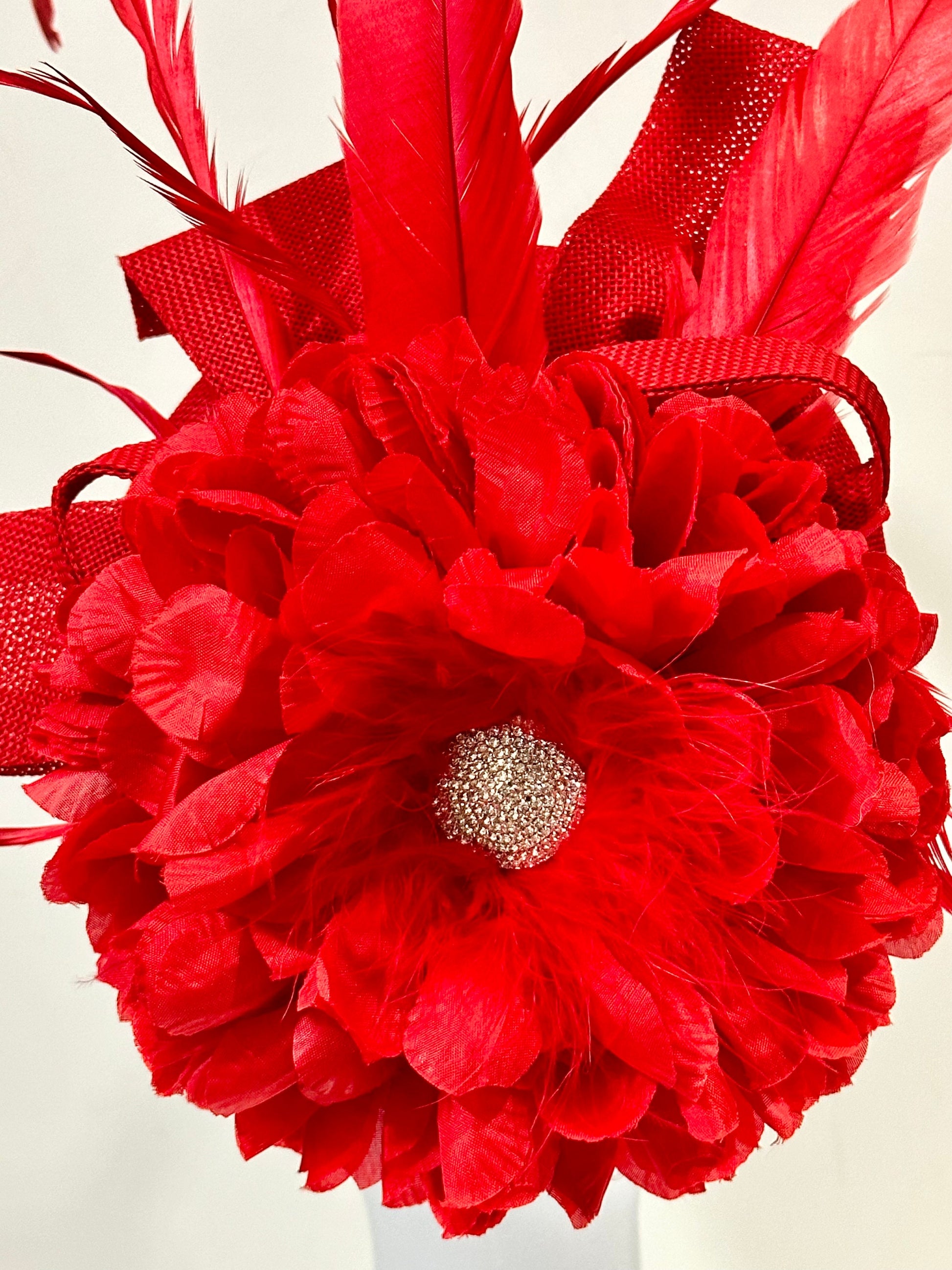 Red Fascinator Hat, Red Feather Flower Headband Fascinator Hat, Christmas Fascinator Hat, Church Wedding Fascinate, Kentucky Derby Hat