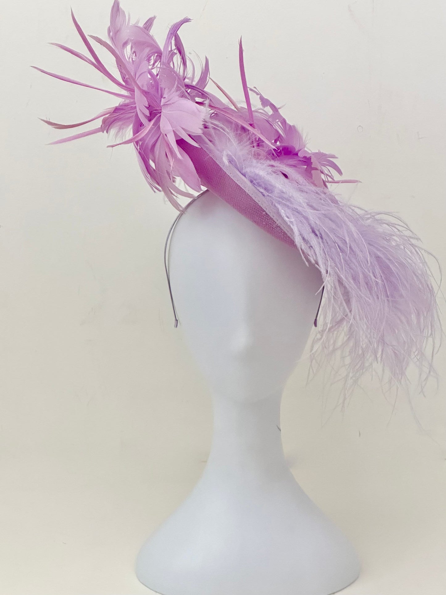 Purple Lavender Lilac Feather Fascinate Hat, Church Derby Fascinator Hat, Garden Tea Party Hat, Feather Fascinate Hat, Wedding Fascinate