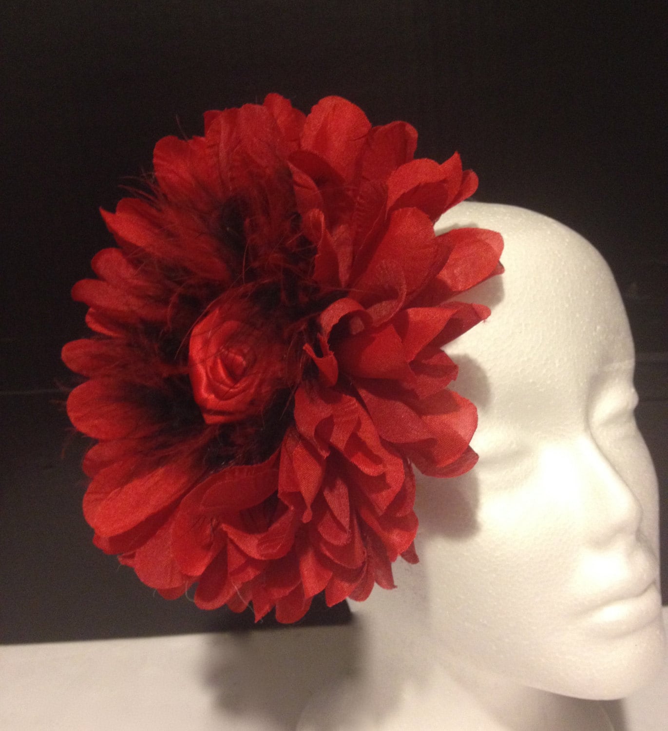 Red Headband Fascinator, Kentucky Fascinator Headband, Black and Red Feather Fascinator Headband, Kentucky Derby Fascinator, Church Hat